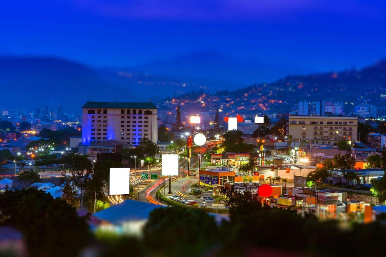 Clarion Hotel Real Tegucigalpa Buitenkant foto