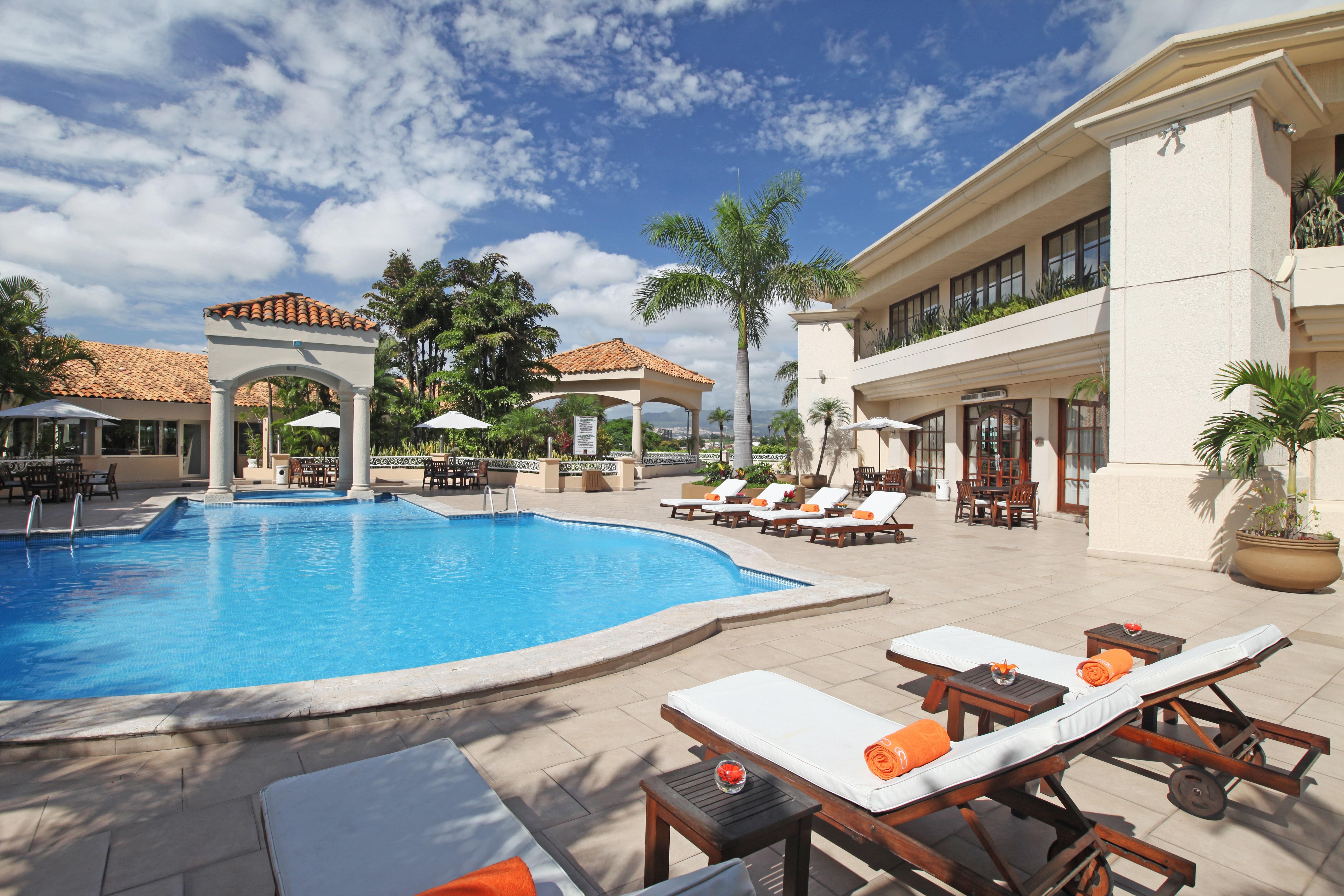 Clarion Hotel Real Tegucigalpa Buitenkant foto