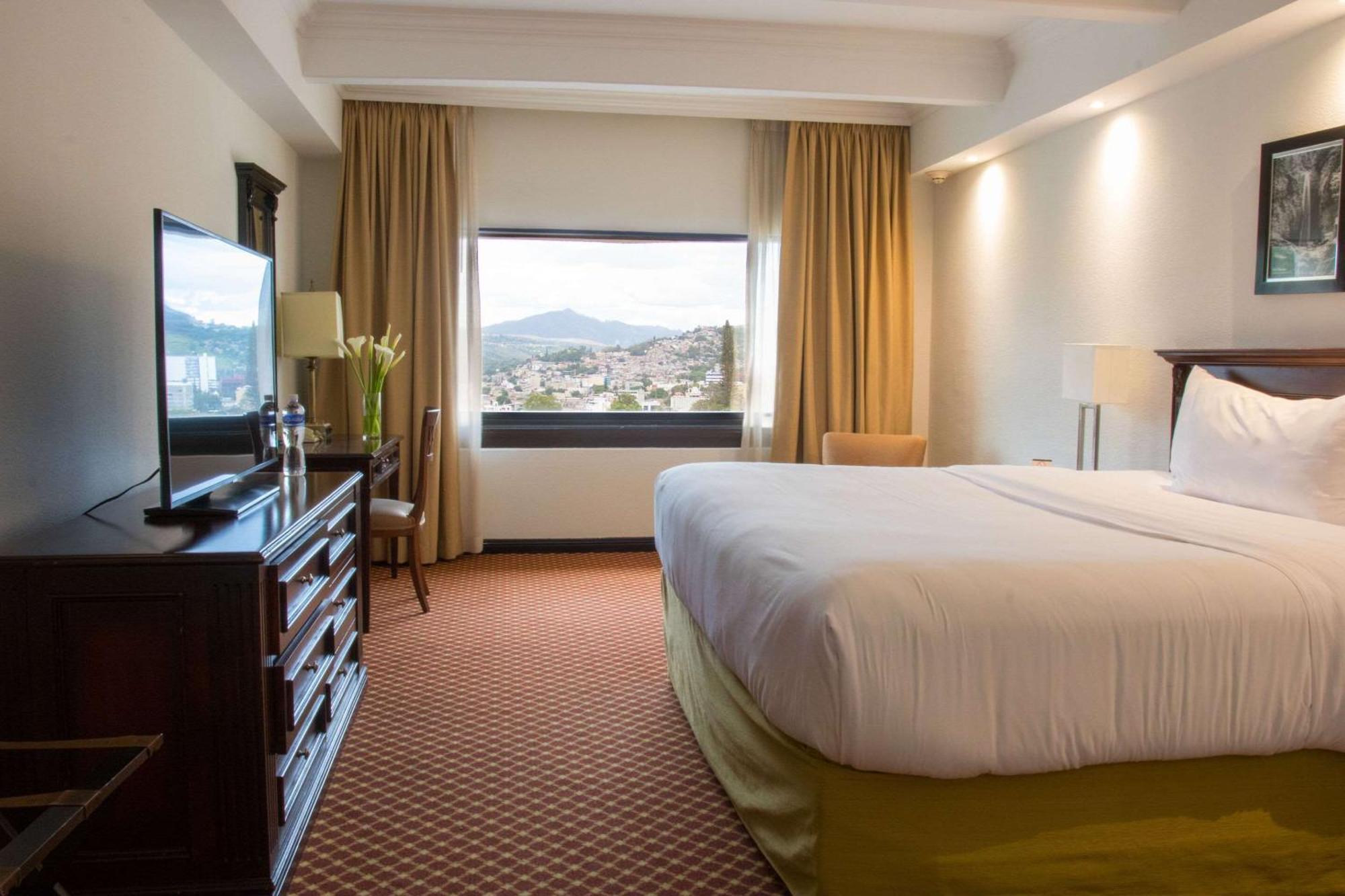 Clarion Hotel Real Tegucigalpa Buitenkant foto